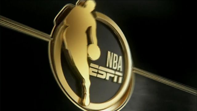 【2022年06月17日 勇士vs凱爾特人集錦】斯馬特掀翻庫(kù)里領(lǐng)到進(jìn)攻犯規(guī) 張佳瑋幽默直言：常在河邊走哪有不濕鞋？