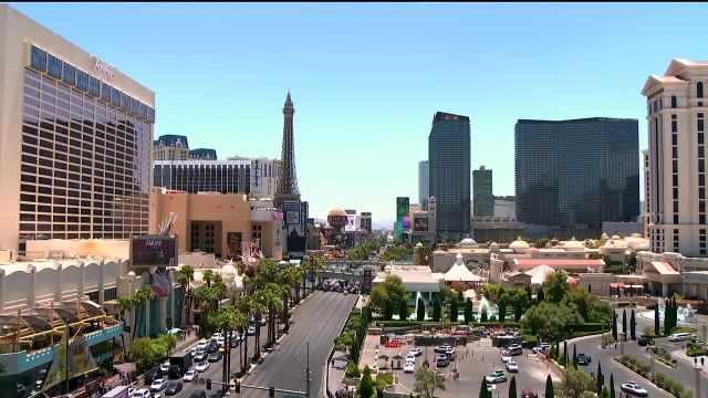 【2022年07月10日】NBA夏季聯(lián)賽：猛龍vs76人第1節(jié)英文原聲回放