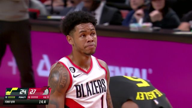 【2022年10月05日 爵士vs开拓者集锦】少侠手稳心不慌！安芬尼-西蒙斯直接拔起命中不讲理3+1
