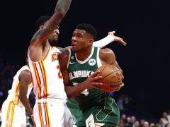 NBA季前赛-字母哥19+7雄鹿不敌老鹰 穆雷首秀25+8+9杨22分