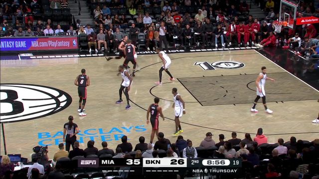 【2022年10月07日 热火vs篮网集锦】这姿势都能投进？邓罗超高难度三分张手就有