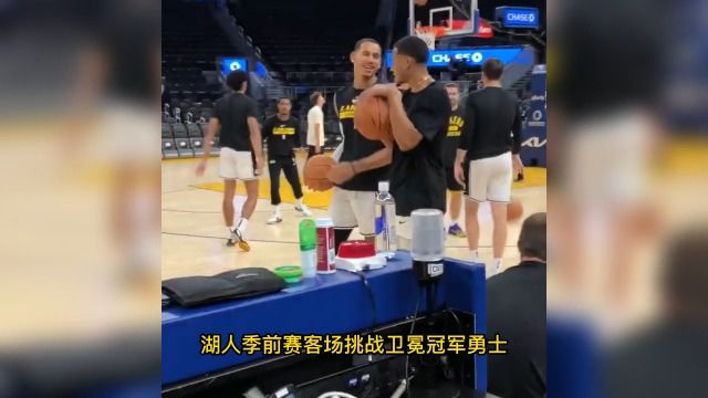 【2022年10月10日 湖人vs勇士集锦】老友叙旧！普尔赛前与前队友安德森有说有笑