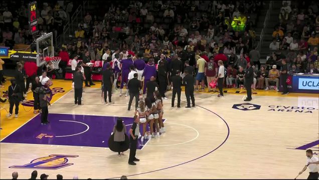【2022年10月24日】NBA常規(guī)賽：開拓者vs湖人第2節(jié) 英文解說回放