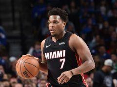 25日黑榜球星：杰伦生日上榜 华子迎来里程悲