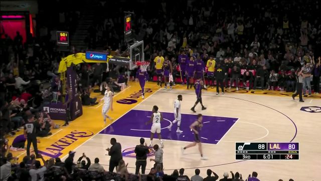 【2022年11月05日 爵士vs湖人集錦】這就是洛杉磯的王！詹姆斯舉火燒天戰(zhàn)斧劈扣