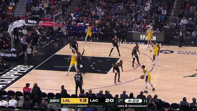 【2022年11月10日】NBA常規(guī)賽：湖人vs快船第1節(jié)英文原聲回放