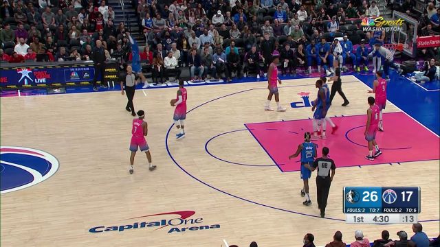 【2022年11月11日】NBA常規(guī)賽：獨(dú)行俠vs奇才第1節(jié)英文原聲回放