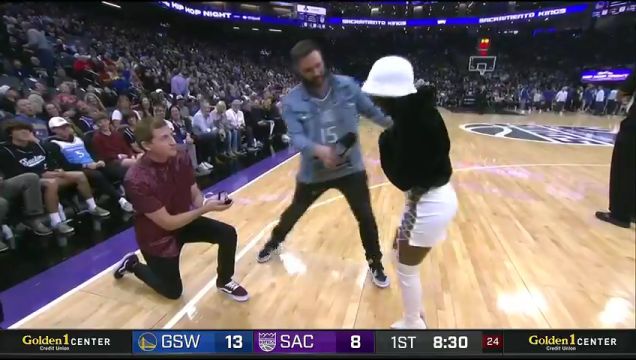 【2022年11月14日】NBA常規(guī)賽：勇士vs國(guó)王第1節(jié)英文原聲回放