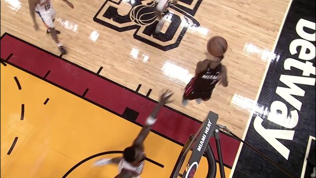 【2022年11月15日】NBA常規(guī)賽：太陽vs熱火第3節(jié)英文原聲回放