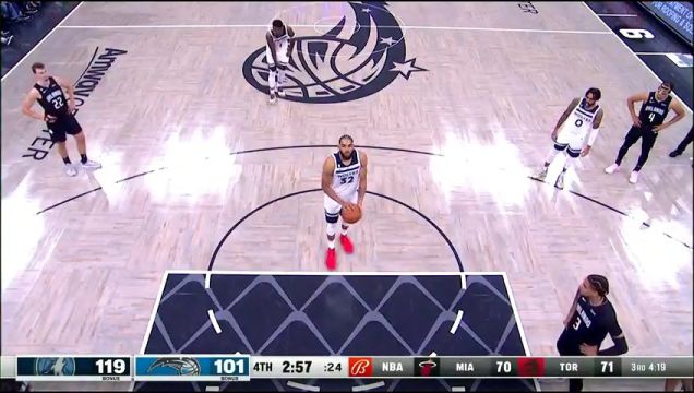 【2022年11月17日】NBA常规赛:森林狼vs魔术第4节中文解说回放