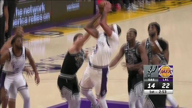 【2022年11月21日 马刺vs湖人集锦】化腐朽为神奇!浓眉抢下篮板篮下以一敌四打成2+1