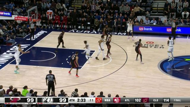 【2022年11月22日 热火vs森林狼集锦】决战时刻迎来首个运动战得分!拉塞尔中距离飘逸入网