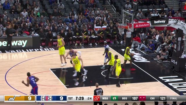 【2022年11月22日 爵士vs快船集锦】内线接连发难 祖巴茨内线称霸连续砍下4分