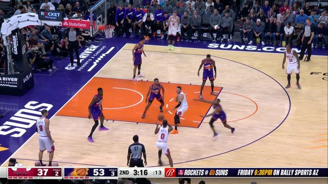 【2022年12月01日】NBA常规赛:公牛vs太阳英文原声全场回放