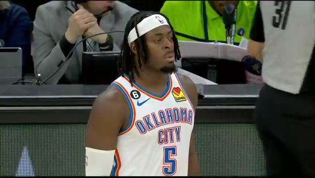 【2022年12月04日】NBA常規(guī)賽：雷霆vs森林狼第3節(jié)中文解說回放