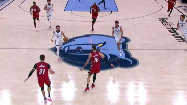 【2022年12月06日 热火vs灰熊集锦】机会送上门！钱德勒精准截杀克拉克跟进隔人打板命中