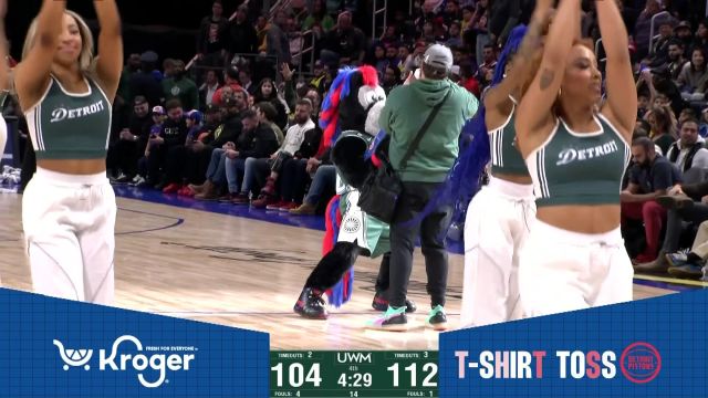 【2022年12月12日】NBA常規(guī)賽:湖人vs活塞第4節(jié)英文原聲回放