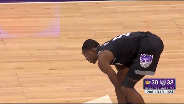 【2022年12月22日】NBA常規(guī)賽：湖人vs國(guó)王第2節(jié) 中文解說回放