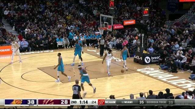 【2023年01月05日 太阳vs骑士集锦】小兄弟我来教你为人处世!米切尔无视防守突破上篮打板命中