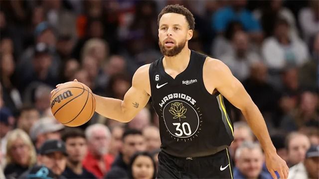 【2023年01月11日 太阳vs勇士集锦】ESPN:库里今日复出且首发出战太阳 之前因伤已连续缺阵11场