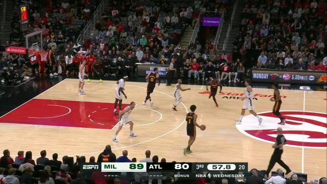 【2023年01月12日】NBA常規(guī)賽:雄鹿vs老鷹第3節(jié)英文原聲回放