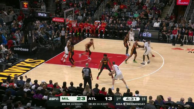 【2023年01月12日】NBA常規(guī)賽:雄鹿vs老鷹第1節(jié)中文解說回放