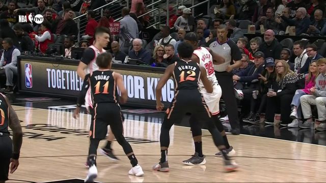 【2023年01月17日 热火vs老鹰集锦】一个转身之后面前一马平川 巴特勒突破双手挂筐重扣
