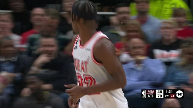 【2023年01月17日 热火vs老鹰集锦】大比分落后难掩流畅进攻 巴特勒希罗连取6分
