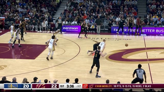 【2023年01月21日 勇士vs骑士集锦】贾麦考格林飞身补扣 迪文琴佐抢断反击一条龙上篮