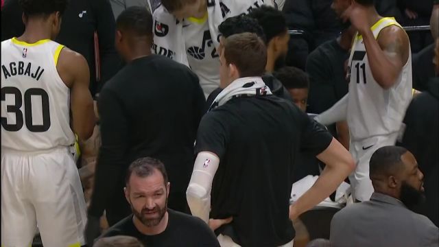 【2023年01月26日】NBA常規(guī)賽:爵士vs開拓者第1節(jié) 中文解說回放