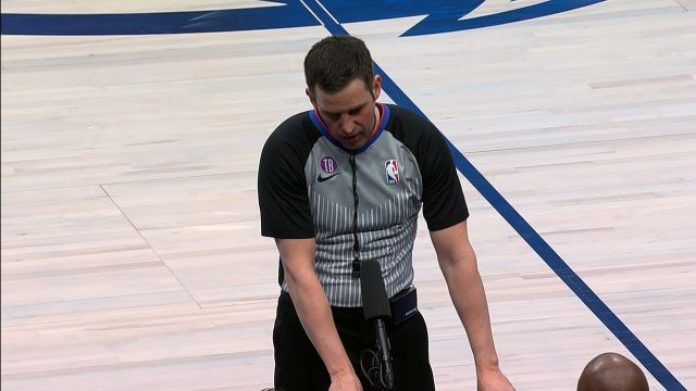 【2023年02月03日】NBA常規(guī)賽:鵜鶘vs獨(dú)行俠第2節(jié)英文原聲回放