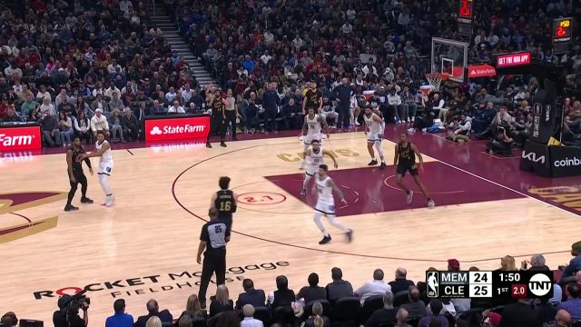 【2023年02月03日 灰熊vs骑士集锦】奥斯曼超远三分偏出 莫布里一柱擎天打成二次进攻