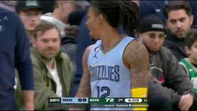 【2023年02月13日】NBA常規(guī)賽:灰熊vs凱爾特人第3節(jié)中文解說回放