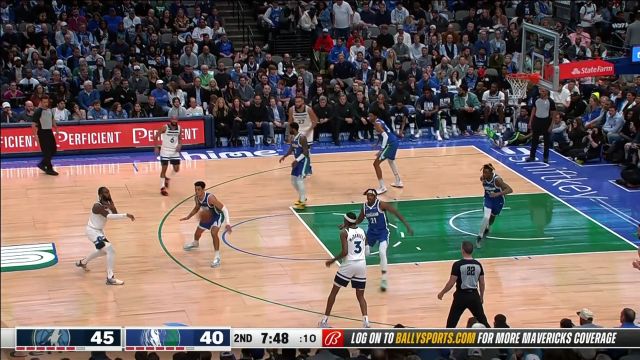 【2023年02月14日 森林狼vs独行侠集锦】永远那么可靠 麦克丹尼尔篮下补扣轻松写意