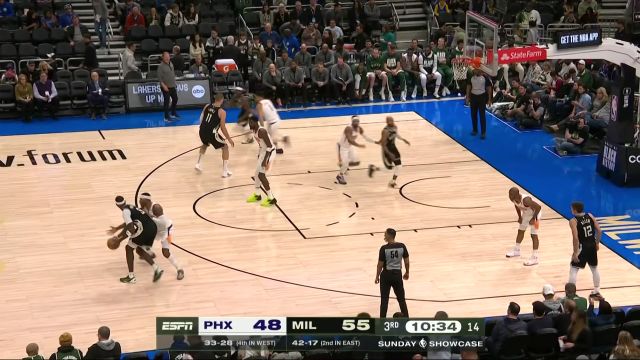 【2023年02月27日】NBA常規(guī)賽:太陽(yáng)vs雄鹿第3節(jié) 中文解說(shuō)回放
