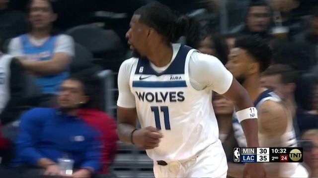 【2023年03月01日 森林狼vs快船集錦】不愧是一員猛將！里德隔人摘板單臂暴扣