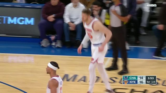 【2023年03月08日】 NBA常規(guī)賽:黃蜂vs尼克斯第1節(jié)中文解說回放