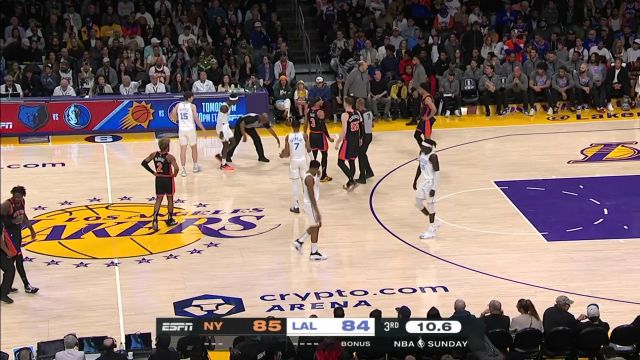 【2023年03月13日】NBA常規(guī)賽：尼克斯vs湖人第3節(jié)英文原聲回放