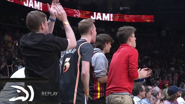 【2023年04月22日】NBA东部首轮G3:凯尔特人vs老鹰第1节英文原声回放
