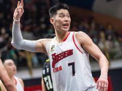 創(chuàng)隊(duì)史紀(jì)錄！林書(shū)豪30分率隊(duì)豪取7連勝 僅差0.5勝場(chǎng)劍指季后賽