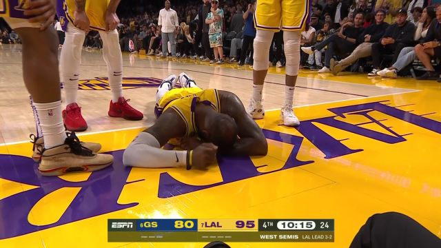 【2023年05月13日】NBA西部半決賽G6:勇士vs湖人第4節(jié)英文原聲回放