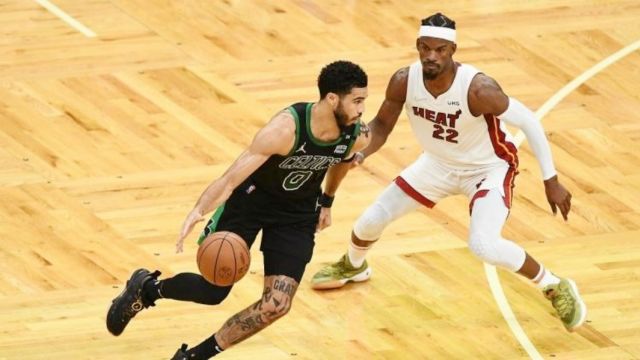 【2023年05月20日 熱火vs凱爾特人集錦】NBA歷史僅5隊(duì)能在主場(chǎng)0-2落后的情況下翻盤(pán)晉級(jí)！大數(shù)據(jù)預(yù)測(cè)：熱火晉級(jí)率升至70%