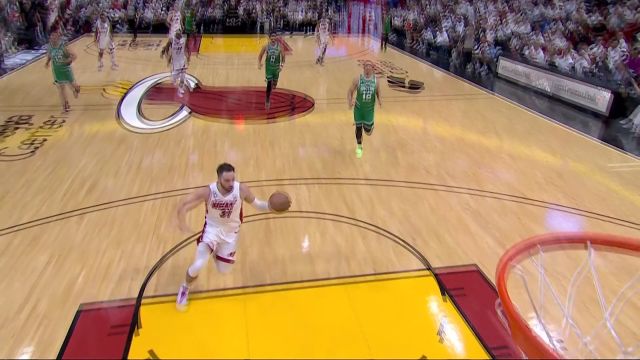 【2023年05月24日 凱爾特人vs熱火集錦】王猛：巴特勒今天腳上那雙鞋就是他在我們眼前上演黑八奇跡所穿著的