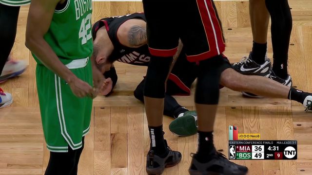 【2023年05月26日 熱火vs凱爾特人集錦】看著都覺得疼 大馬丁突破包夾遭遇反關節(jié)痛苦倒地