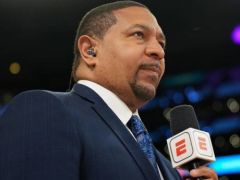 据报道，NBA分析师马克·杰克逊在广播业大变动中解雇了ESPN