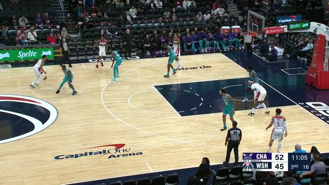 【2023年10月13日】NBA季前賽:黃蜂vs奇才第3節(jié)英文原聲回放