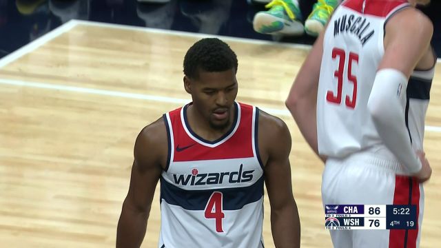 【2023年10月13日】NBA季前赛:黄蜂vs奇才第4节英文原声回放
