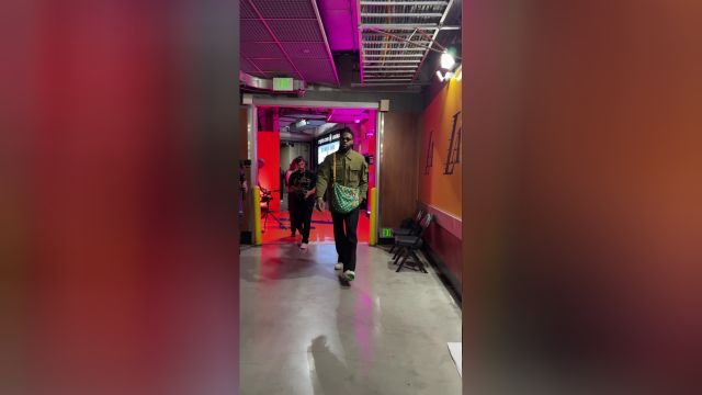 【2023年10月27日 太阳vs湖人集锦】顶流即将迎来再次交锋 詹姆斯杜兰特相继抵达球馆