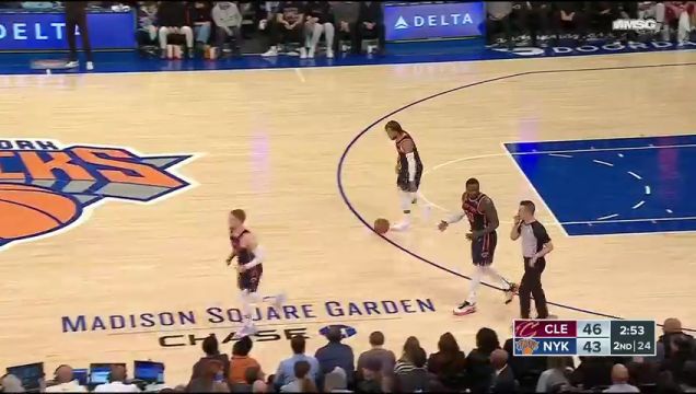 【2023年11月02日】NBA常規(guī)賽:騎士vs尼克斯第2節(jié)中文解說回放