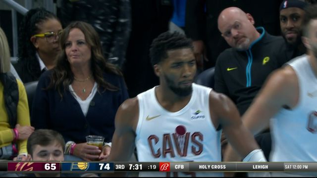 【2023年11月04日 骑士vs步行者集锦】米切尔突然发难急速直冲 1V3丝毫不慌强硬拿下2+1
